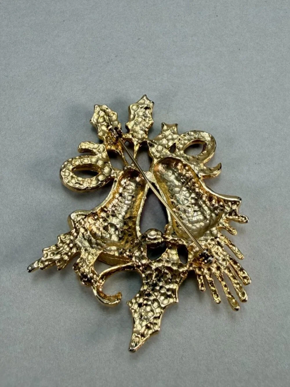 Vintage Christmas Bells Brooch Red Enamel Rhinestone Gold Tone Pin Holiday